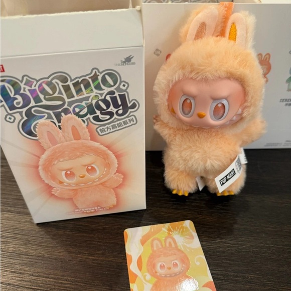 happiness labubu | big into energy popmart - Picture 2 of 5